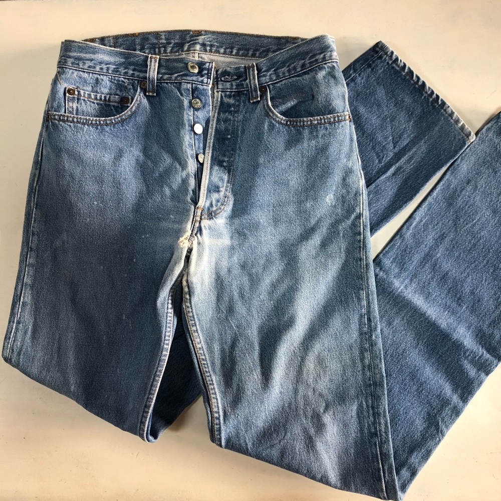 High-waisted Vintage Levi’s